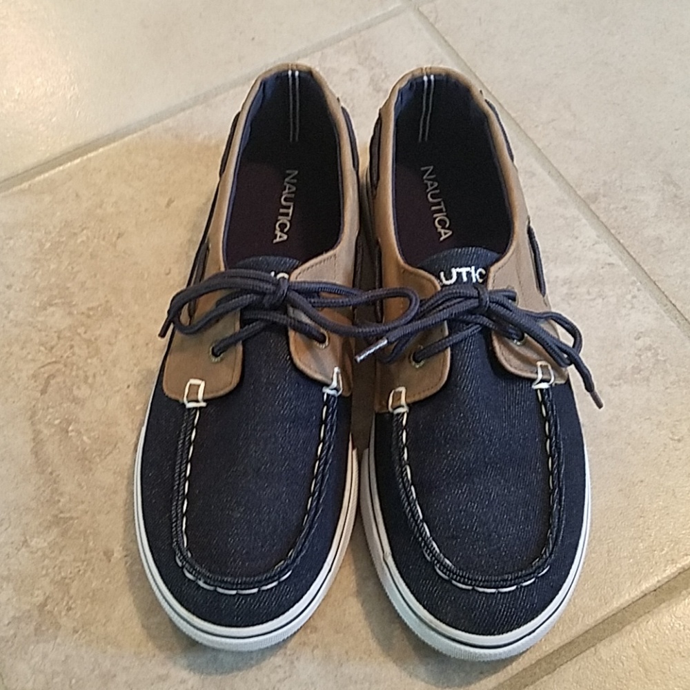 Nautica boys casual shoes